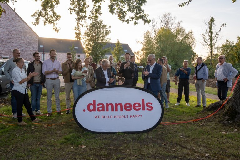 Opening woonbuurt Vierbeuk Olen